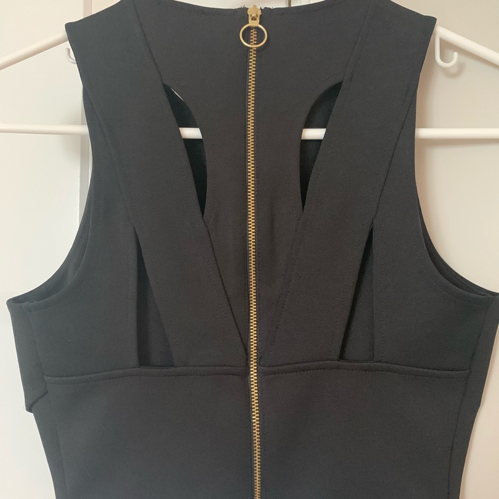 Black Express Crop Top * NEW WITH TAGS